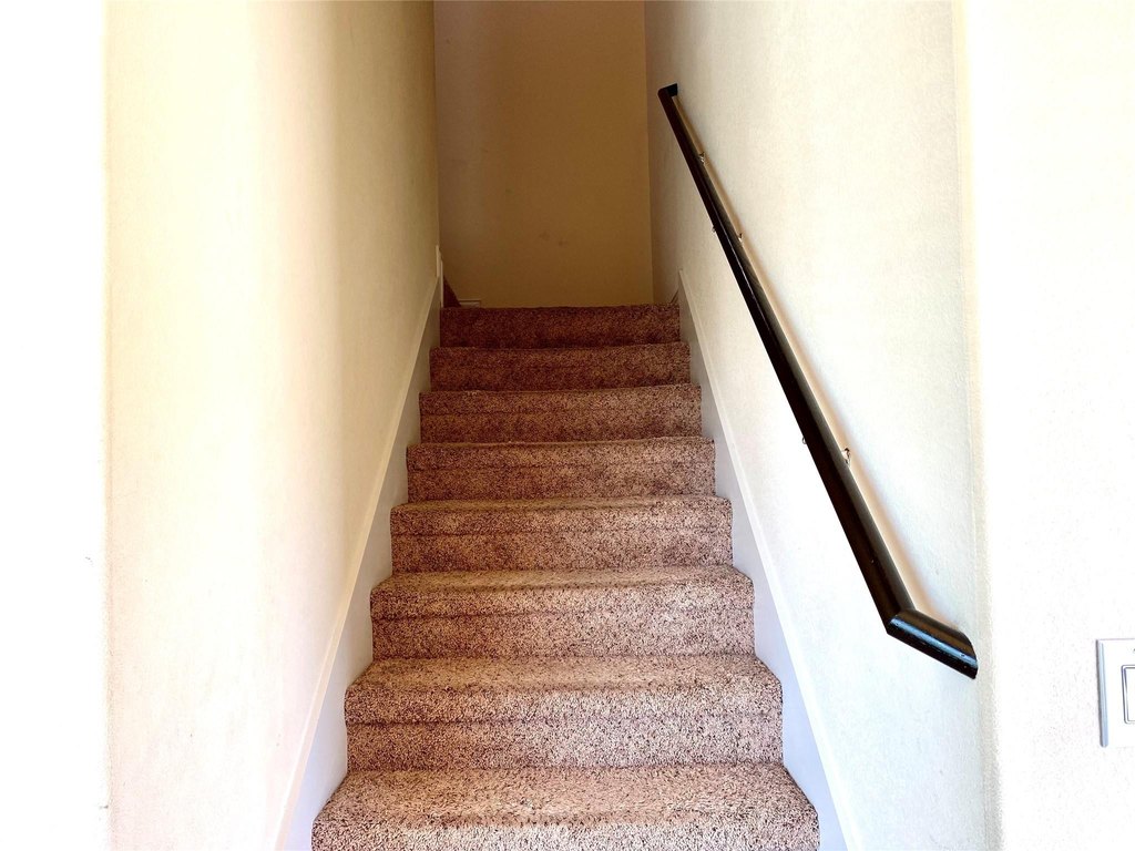 621 Fleming St - image 18