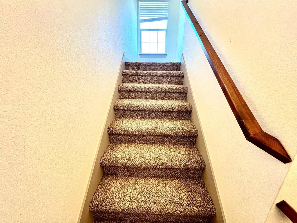 12607 Bay Ave - image 10