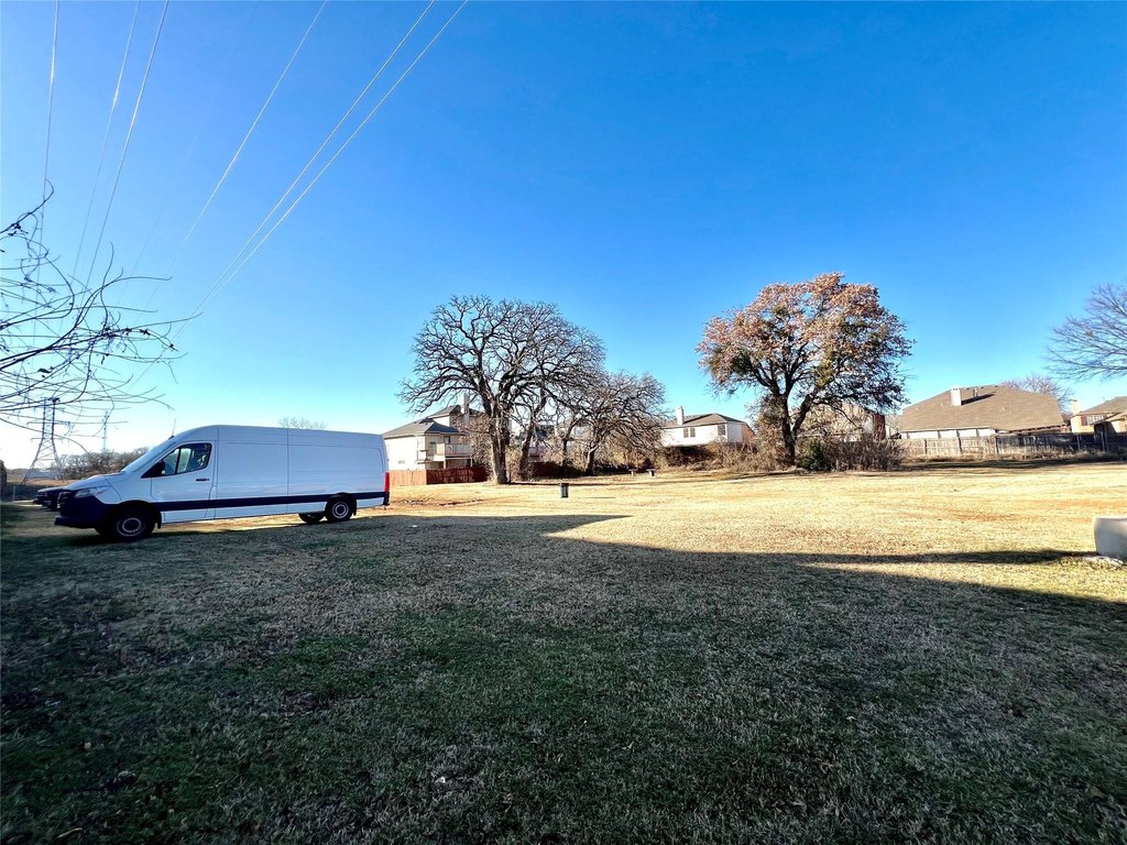 12607 Bay Ave - image 25